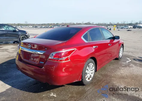 2014 Nissan Altima 2.5 S z USA, uszkodzony, nr VIN 1N4AL3AP6EC325174